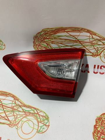 Фара задняя правая внутренняя DS7Z13404A FORD