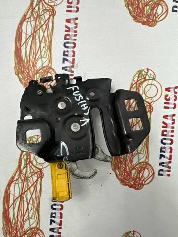 Замок капота, левый DS7Z16701B FORD