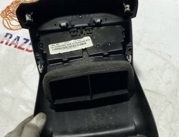 DS7Z19893AA Решетка вентиляции салона задняя купить Павлоград