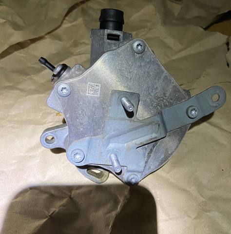 Механический вакуумный насос DS7Z2A451B FORD