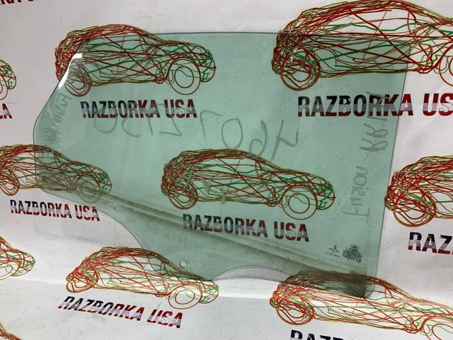 Стекло двери задней левой DS7Z5425713A FORD