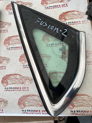 Стукло багажника, правое DS7Z5429710B FORD