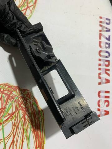 Ручка ляды, наружная DS7Z5443400A FORD