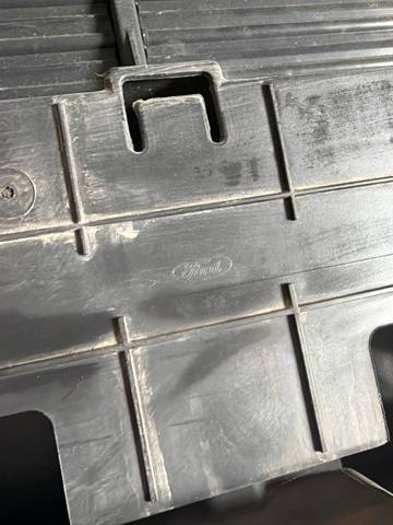 DS7Z8475A FORD Жалюзи радиатора охлаждения купить в Черкассы