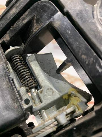 ES73F224N03BE FORD Держатель наружной ручки двери задней левой купить в Сумы