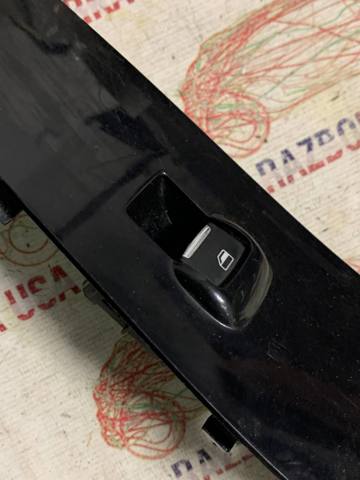 FT4Z14527BB Панель (накладка) блока управления стеклоподъемником передняя правая купить Украина