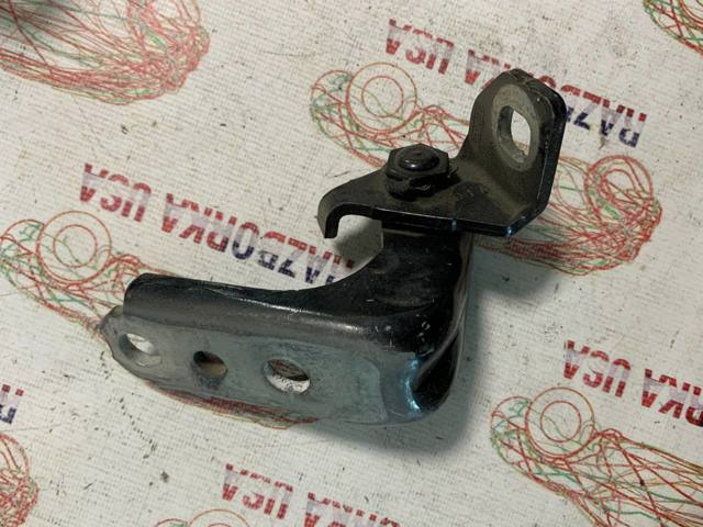 Завеса двери передней правой FT4Z5822800B FORD