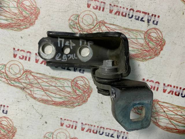 FT4Z5822800B FORD Петля двери передней правой купить в Винница