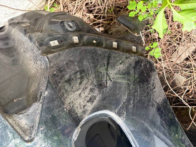 FT4Z5827841A FORD Крыло заднее левое купить в Ровно