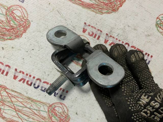 FT4Z5842900B FORD Петля крышки багажника купить в Ужгород