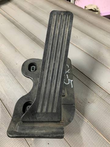 Педали газа GHK341600 MAZDA