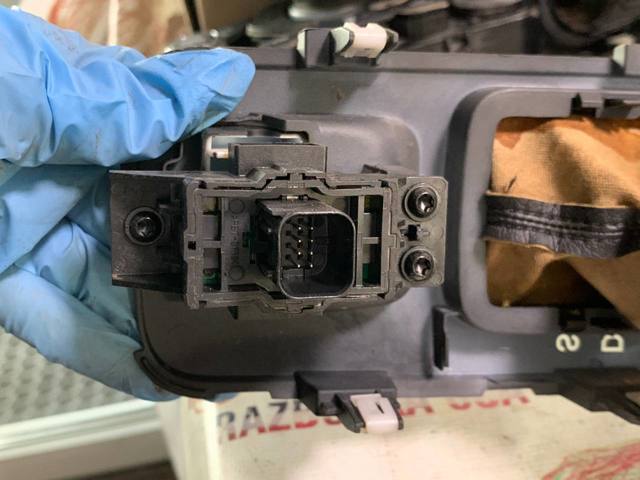 Клавиша электромеханического стояночного тормоза GJ5Z2B623CB FORD