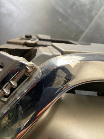 FORD GJ5Z8200C Решетка радиатора в наличии Черкассы