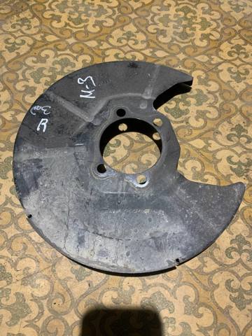 GJ6A26261A MAZDA Защита тормозного диска заднего правая купить в Черкассы