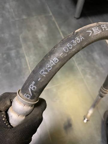 MAZDA KF0361462 Шланг кондиционера, от испарителя к компрессору в наличии Киев