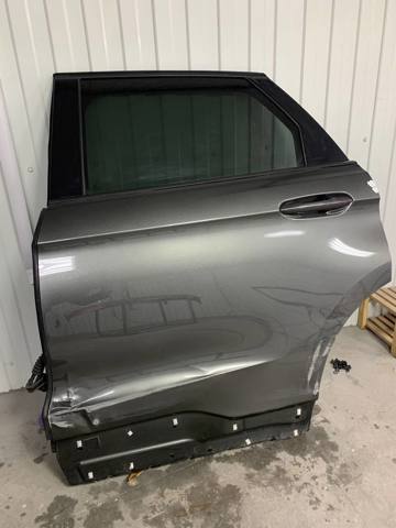 Задняя левая дверь KT4Z5824631B FORD