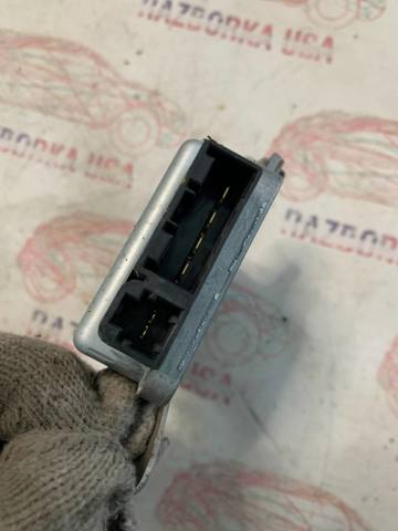 PE0218561 MAZDA Модуль управления (ЭБУ) топливным насосом купить в Ужгород