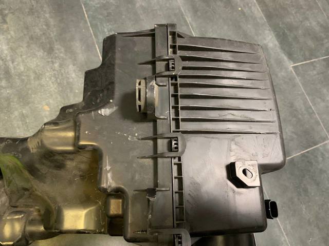 PY1A133AX MAZDA Корпус воздушного фильтра, верхняя часть купить в Киев