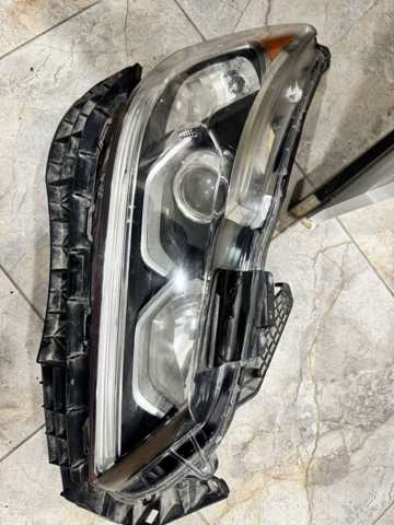 HONDA 33100T2AA81 Правая фара в наличии Ирпень