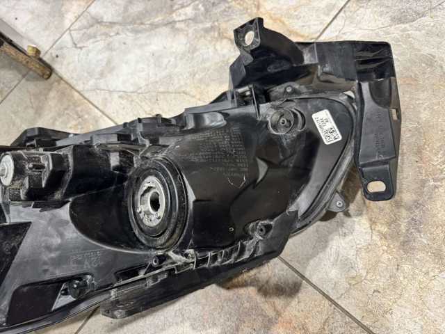 33100T2AA81 HONDA Фара правая купить в Кривой Рог