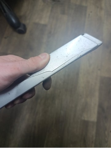 51138208482 BMW Ресничка (накладка) правой фары купить в Николаев