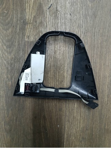 51168408029 BMW Накладка консоли рычага переключения передач АКПП купить в Каменское
