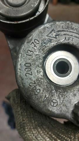 Натяжная планка поликлинового ремня A6422001370 MERCEDES