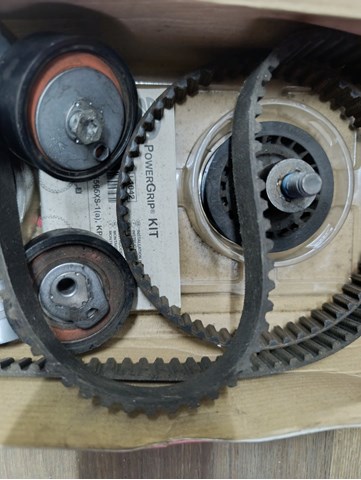 GATES K025565XS Комплект ГРМ в наличии Черновцы