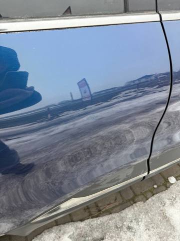 Задняя правая дверь 821006554R RENAULT