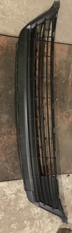5311342070 TOYOTA Решетка бампера переднего нижняя купить в Кривой Рог