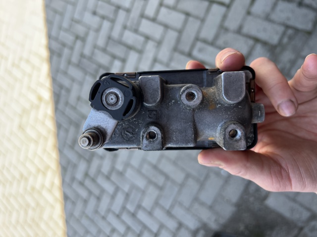 GARRETT 6NW009543 Актуатор турбины в наличии Николаев