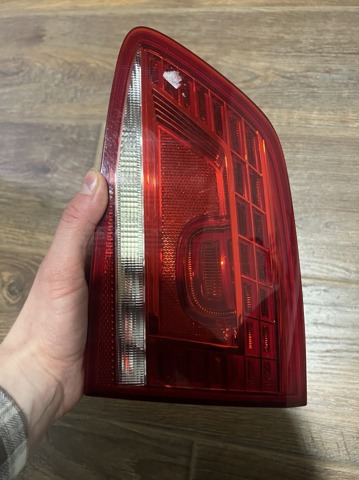 VAG 7P6945308 Фонарь задний правый внутренний в наличии Николаев
