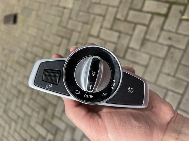 MERCEDES A2059057007 Переключатель света фар на "торпедо" в наличии Хмельницкий