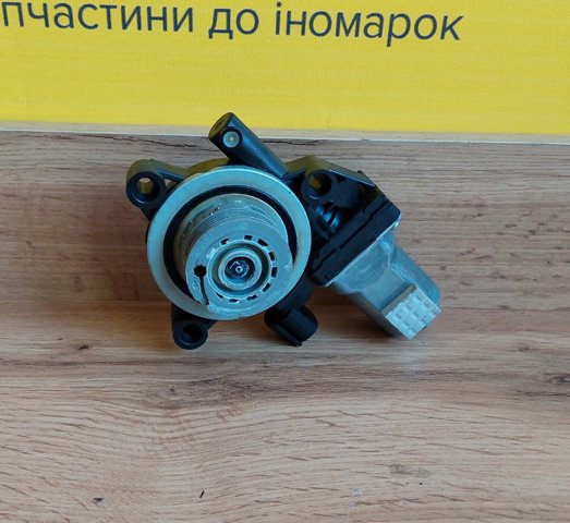 Ae1 мотор стеклоподъемника sonata lf 15- правый denso (бу) 82460C1000