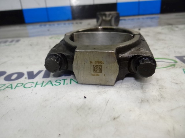 Шатун двигателя 038105401G VAG