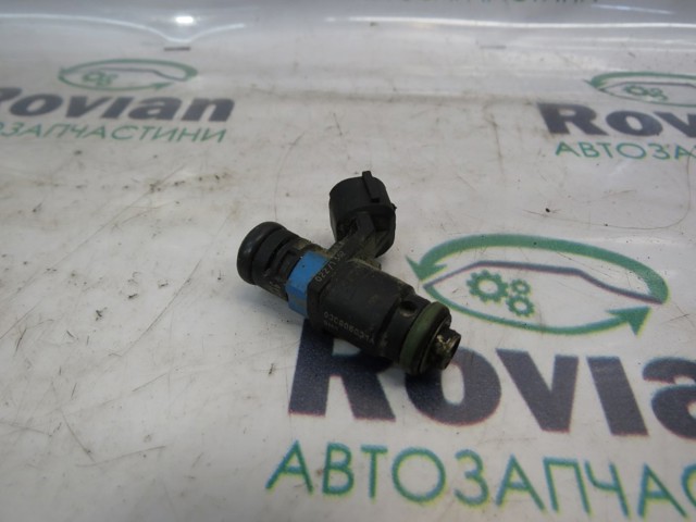 Клапанная форсунка 03C906031A VAG