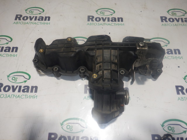 03L129711 Впускной коллектор купить Киев