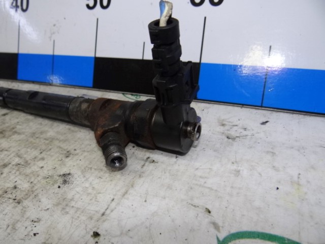 0445110092 HYUNDAI Топливные форсунки купить в Хмельницкий
