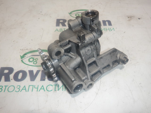 Насос маслозакачивающий 045115105C VAG