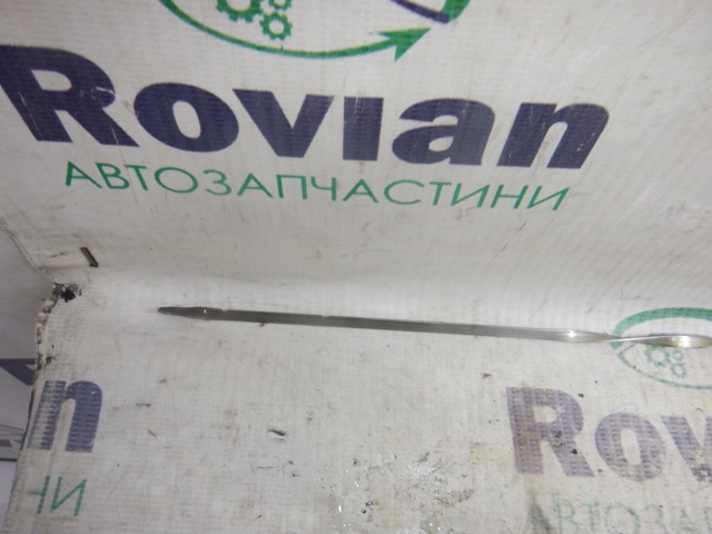 RENAULT 111405580R Щуп масляный в наличии Полтава