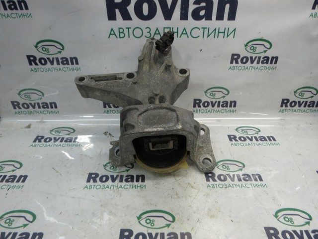 Подушка мотора правая 112108807R RENAULT