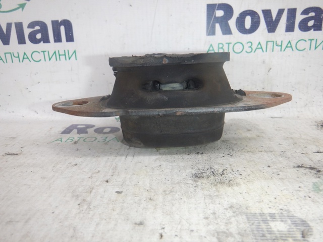 112202847R RENAULT Подушка (опора) двигателя левая купить в Ужгород