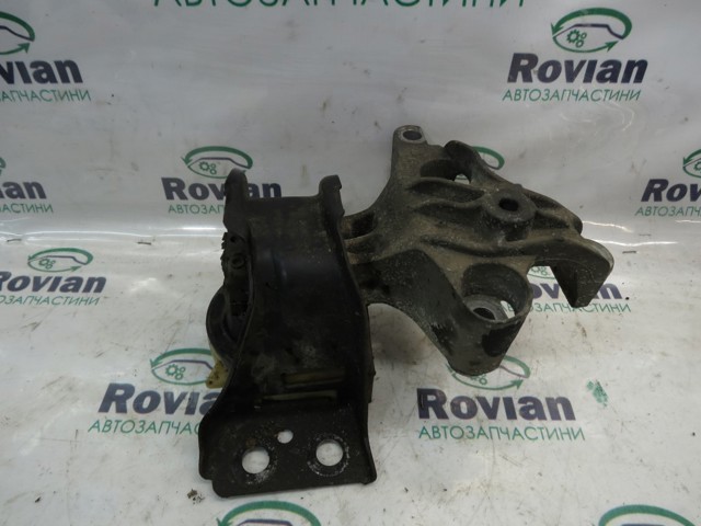 Подушка мотора правая 112845638R RENAULT