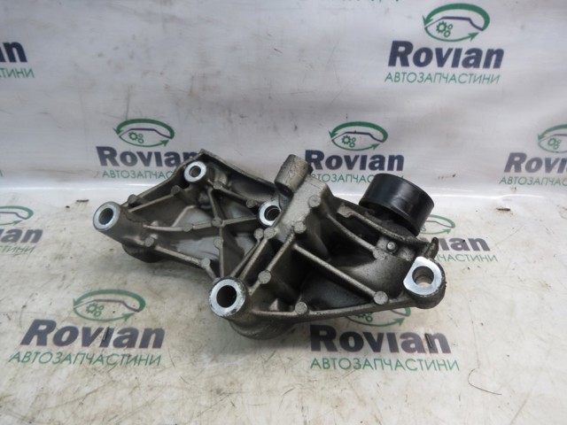 Крепление генератора 117105124R RENAULT