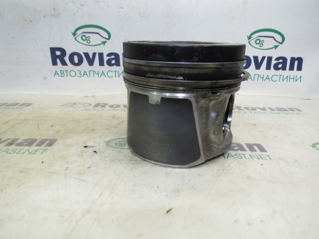 Поршень в комплекте на 1 цилиндр, STD 120A17400R RENAULT