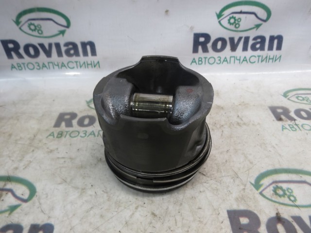 RENAULT 120A18655R Поршень в комплекте на 1 цилиндр, STD в наличии Киев