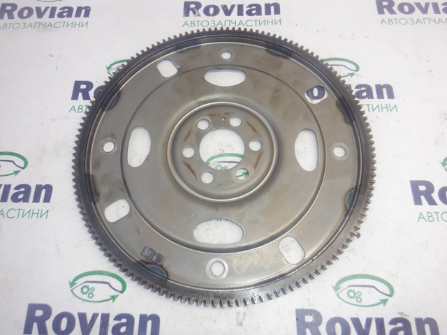 Маховик двигателя 123311VA1A NISSAN
