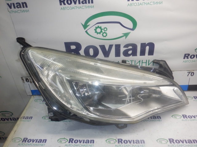 Правая блок фара 13253647 OPEL
