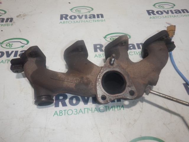 Коллектор выпускной 140040840R RENAULT