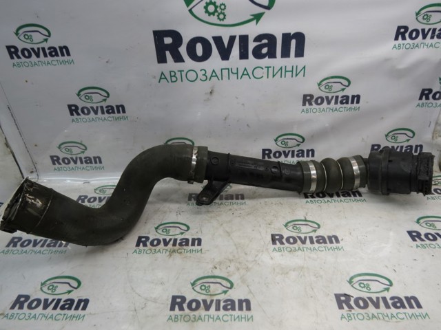 RENAULT 144601524R Шланг (патрубок) интеркуллера в наличии Винница